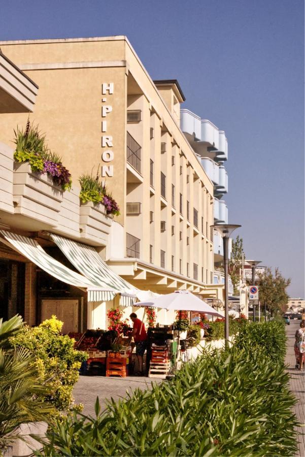 Hotel Pironi San Mauro Mare Exterior photo